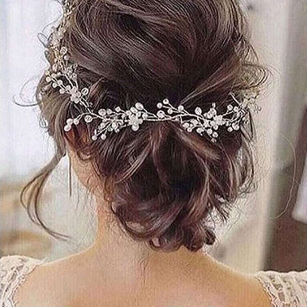 Anthropologie Pearl & Crystal Vine Hairpiece in White